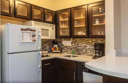 Acres Green Casa | Enjoy a Hassle-Free Stay! Pet-Friendly, w/ Pool, Near Park Meadows Mall