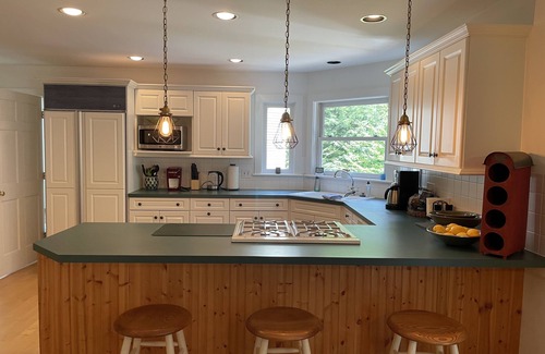 Waitsfield Casa | Hermosa casa de esquí ubicada a .2 millas de Sugarbush North