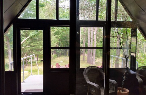 Mauston Cabina | Enjoy A memorable experience in our unique Cabin on Wisconsin River