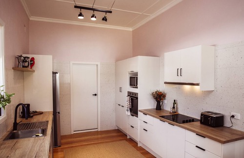 Mallanganee Casa | Enjoy a Relaxing Countryside Stay in the Rural Village of Mallanganee