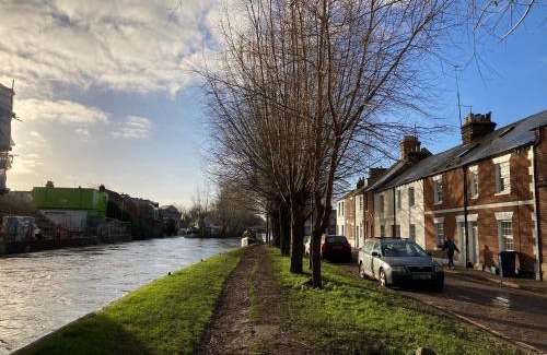 Oxford Casa | Enjoy a riverside stay in city of dreaming spires