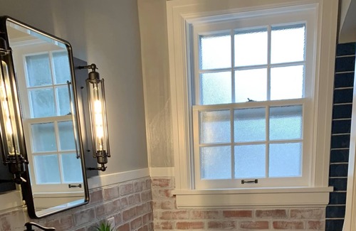 Owensville Casa | Enjoy a small town stay at The Brick Cottage in Owensville!