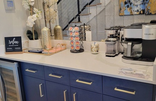 Northside Casa | Enjoy a stylish experience at this centrally-located home