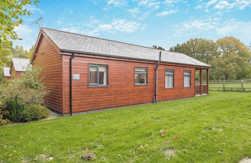 Aubourn Cabaña | 2 bedroom accommodation in Norton Disney, near Lincoln