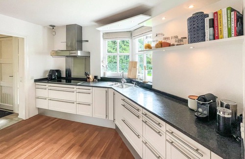 Municipality of Rijssen-Holten Casa | Enjoy a varied vacation in this exclusive vacation home.