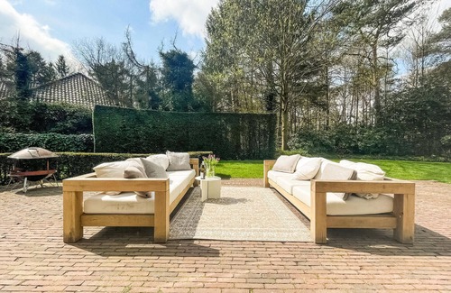 Municipality of Rijssen-Holten Casa | Enjoy a varied vacation in this exclusive vacation home.