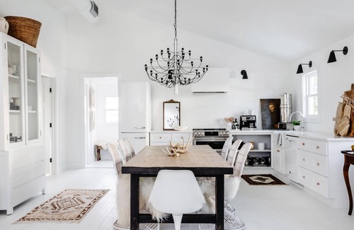 Folly Beach Casa | Enjoy a winter getaway to the Beach! Stunning 2BR Beach Cottage