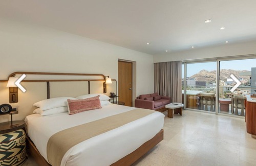 Ampliación Juárez Complejo | Enjoy a wonderful, relaxing stay in the heart of Cabo San Lucas. One/Two bedroom