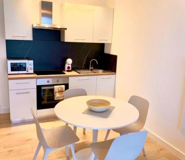 Middelkerke Apartamento | Enjoy and relax with a view of the sea