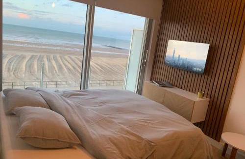 Middelkerke Apartamento | Enjoy and relax with a view of the sea