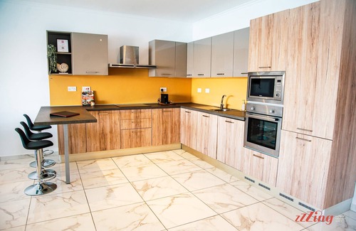 Għadira Apartamento | Enjoy Beach Sea Views in a Modern 3 BR APT - 4
