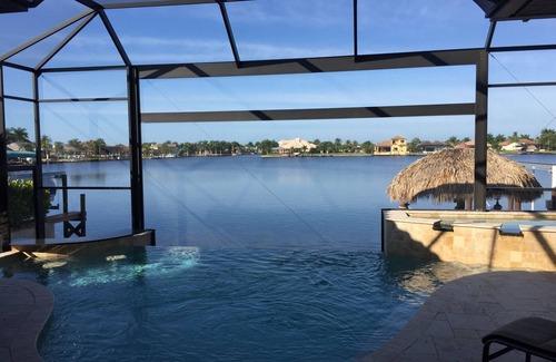 Eight Lakes Casa | Disfrute de hermosas puestas de sol en el lago Brittania con acceso al Golfo