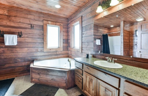 Branson Cedars Cabina | Torrey Pines - Seis habitaciones, a una milla de Legends of Golf !!