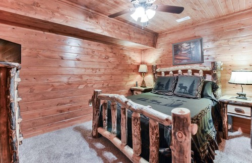 Branson Cedars Cabina | Torrey Pines - Seis habitaciones, a una milla de Legends of Golf !!