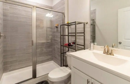 Wake Forest Casa | Enjoy Comfy Room in a Quiet & Lovely Community