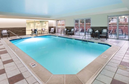 Aurora Casa | Enjoy Denver from our Aurora hotel