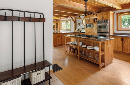 Lower Village Casa | Casa elegante del poste y de la viga en Stowe