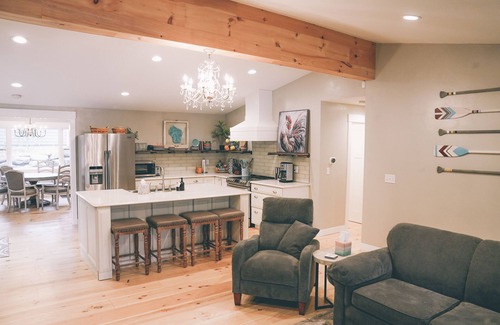 Green Lake Casa | Enjoy Lake Life at this renovated 4-bedroom house!