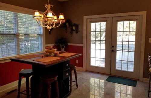 Macon Casa | Enjoy Lake Tobesofkee