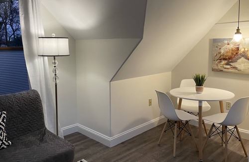 Manasquan Apartamento | Enjoy Manasquan - Cute studio in town and near beach.