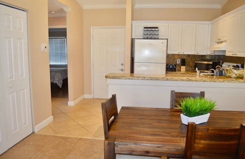 Mission Bay Apartamento | Enjoy our 2 bedroom, 2 bath top floor apartment in West Boca Raton