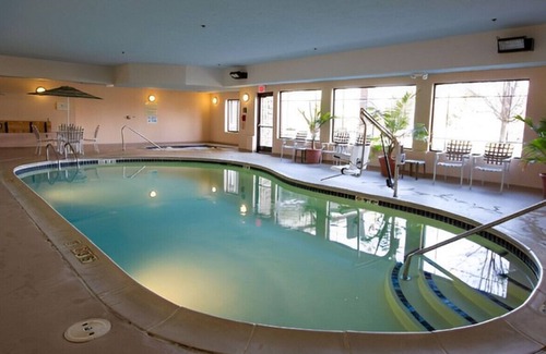 Comstock Park Casa | Enjoy Our Stunning Accommodations! W/ Free WiFi