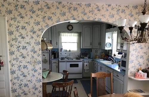Buhl Casa | Enjoy peace and quiet on this family farm just minutes from Twin Falls