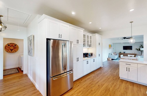 Penngrove Casa | Enjoy privacy and a quiet setting with hill views and modern amenities