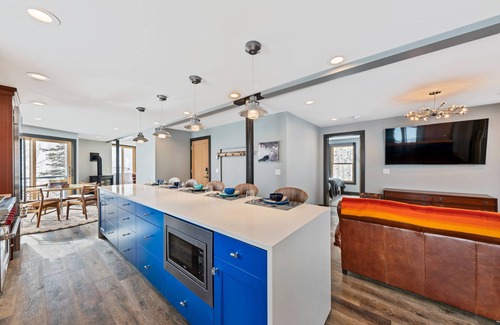 Salt Lake Mountain Resorts Condominio | Nueva unidad contemporánea de lujo de dos habitaciones Alta