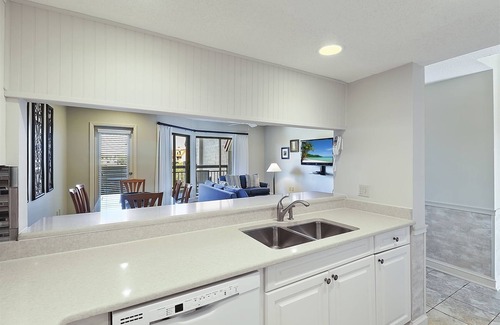Shelter Cove Condominio | Enjoy Shelter Cove Harbour & Marina with Best Summertime Fireworks View - HS7329