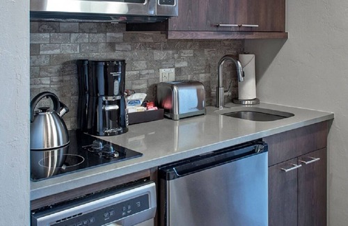 Breckenridge Hotel | Enjoy Ski In/Out Luxury at the Foot of Peak 8! ALL the Amenities!