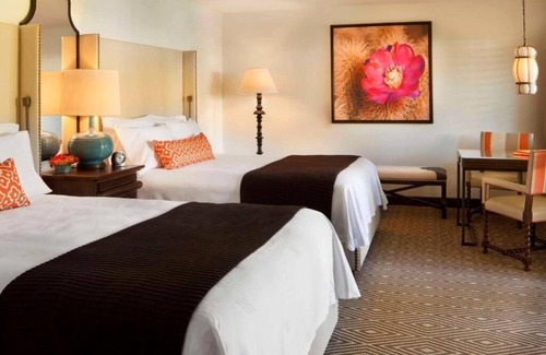 La Quinta Hotel | Enjoy Spa Treatments in 2 Stylish Rooms w/ Garden and Pool Complex Access