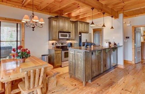 Hiawassee Casa | Enjoy spectacular views