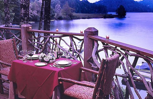 Cashiers Apartamento | Enjoy the Blue Ridge Mountains in this 2BD condo resort retreat