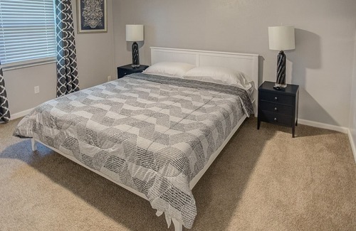 Swansea Casa | Enjoy the City and Your Space! by RedAwning
