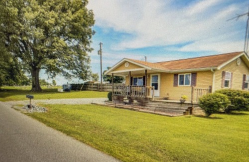 Water Valley Casa | Enjoy the country when you stay at Peace in the Valley.