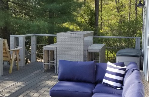 Broadalbin Casa | Enjoy the Leisurely Camp Life - Galway Lake Spacious Waterfront Home