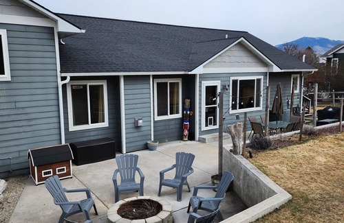 Missoula Casa | Enjoy the peaceful atmosphere of Lolo! No cleaning fee!