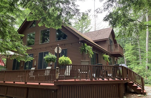 Rome Cabaña | Enjoy the tranquility of Long Pond and the call of the loons