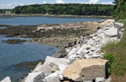 Tenants Harbor Cabaña | The Causeway Cottage