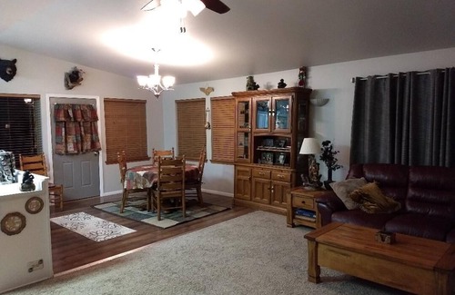 Cody Casa | Disfrutar de la maravillosa ciudad de cody y yellowstone park!