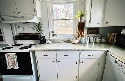 Grandview Casa | Enjoy this cozy home away from home all to yourself!