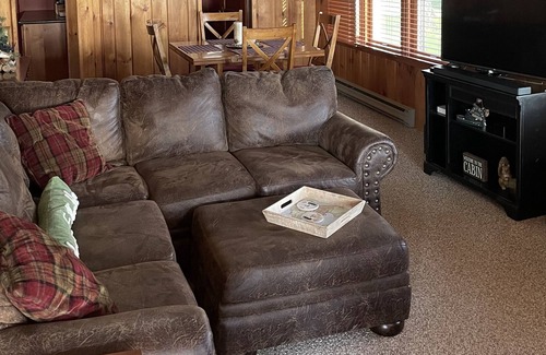 Hayward Cabina | Enjoy this peaceful cabin on beautiful Lac Courte Oreilles Lake!