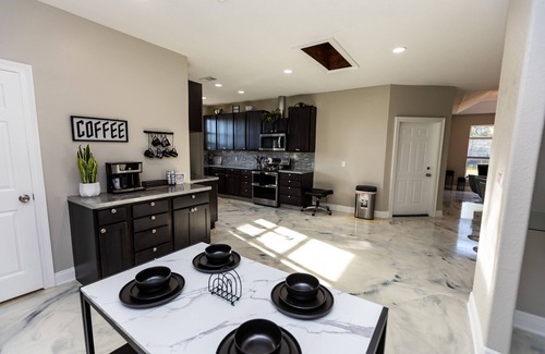 Pensacola Casa | Enjoy this waterfront home with a pool, dock, and Blue Angels! Bring your boat!