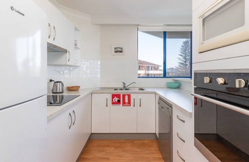 Tuncurry Apartamento | Disfruta de maravillosas vistas al agua desde Heritage 303