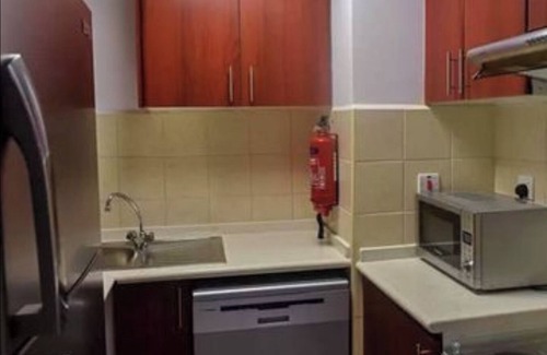 Mina Al Arab Apartamento | Disfrute de su apartamento estudio king en Mena AlArab