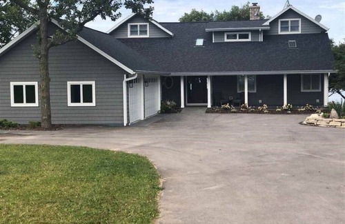 Sturgeon Bay Casa | Enjoy your own private family resort! Pool, hot tub, lakefront, sunsets, more!