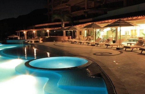 Ajijic Apartamento | Enjoy Your Stay at a Luxury 3 Bedroom Condo With Stunning Lake Views