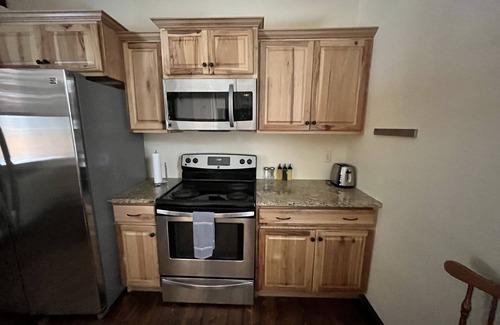 Bozeman Casa | Enjoy your stay in Bozeman with this home in easy walking distance to downtown.