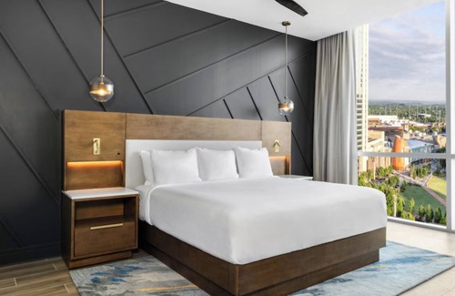 Fairlie-Poplar Historic District Hotel | Enjoy your stay in the heart of Downtown Atlanta